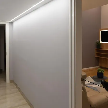 Luther Modern For 3 People, Free Ac! * Budapeszt