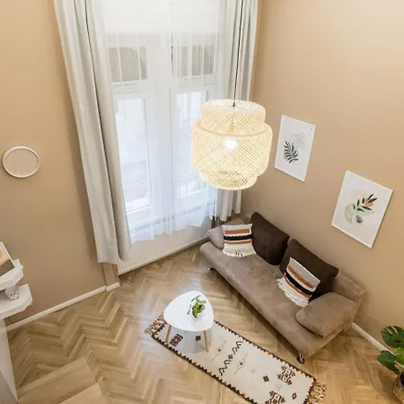 L1 Budapeszt