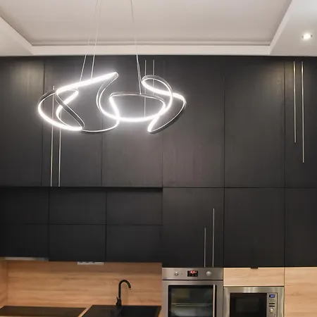 شقة Luther Modern For 3 People, Free Ac! *