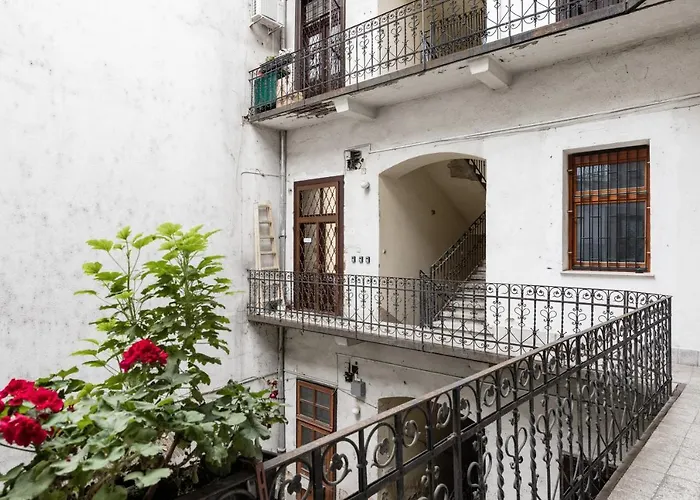 Luther Modern For 3 People, Free Ac! * Budapest